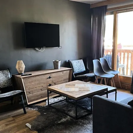 Le Centaure - Beau 4 Pieces Chaleureux - Aux Pieds - Exposition Sud Ouest Mae-0591